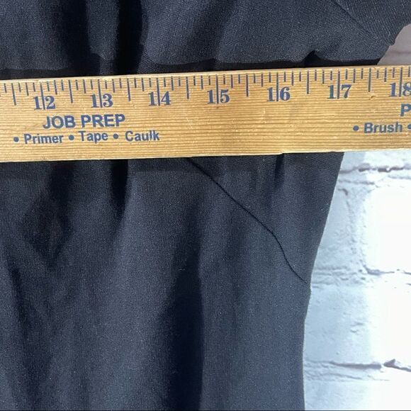 Vince Camuto Little Black Dress Size 6 - Picture 8 of 8